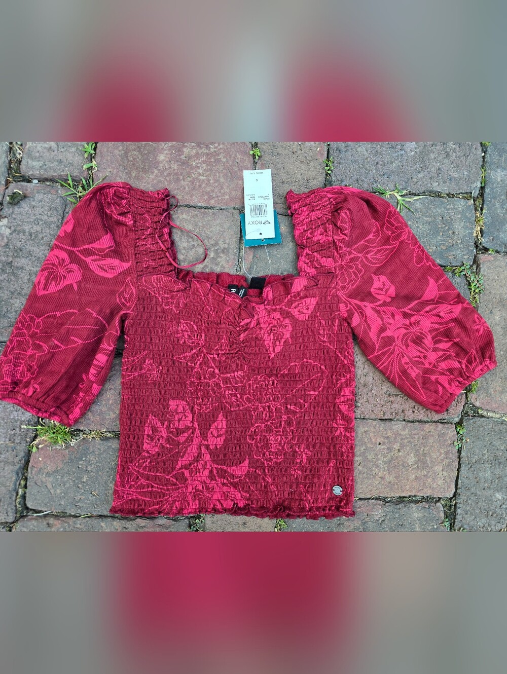 Roxy Red Floral Cropped Smocked Top  Balloon Sleeves Soft And Lightweight Small